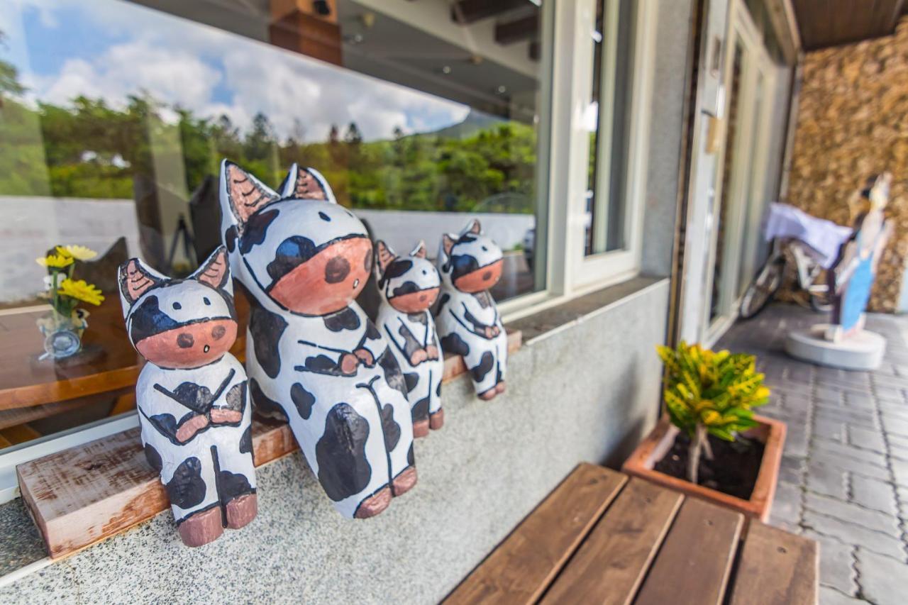 Fairyland & Farm Guest House Kenting Exterior photo